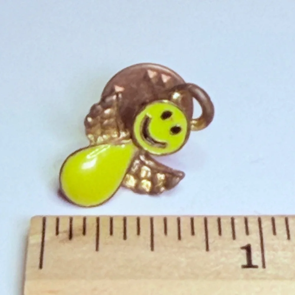 N/A vintage enamel